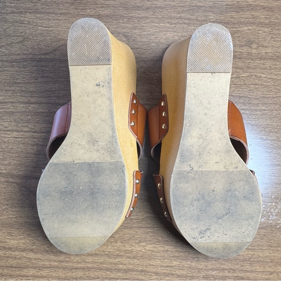 Torrid Studded Platform Wedge Clogs Brown 9W Wide Width Boho - Picture 5 of 6